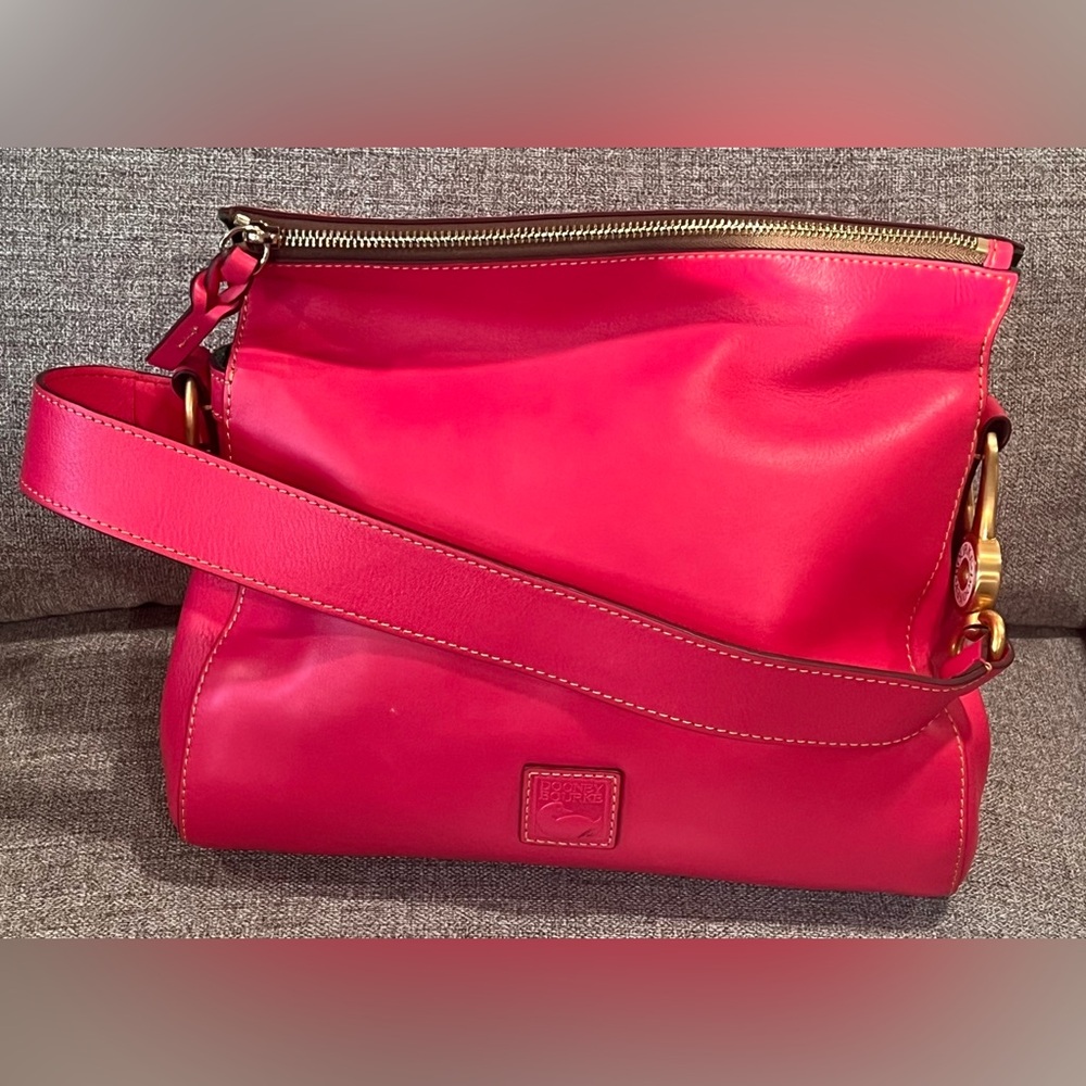 DOONEY and Bourke Florentine Laurel Hobo